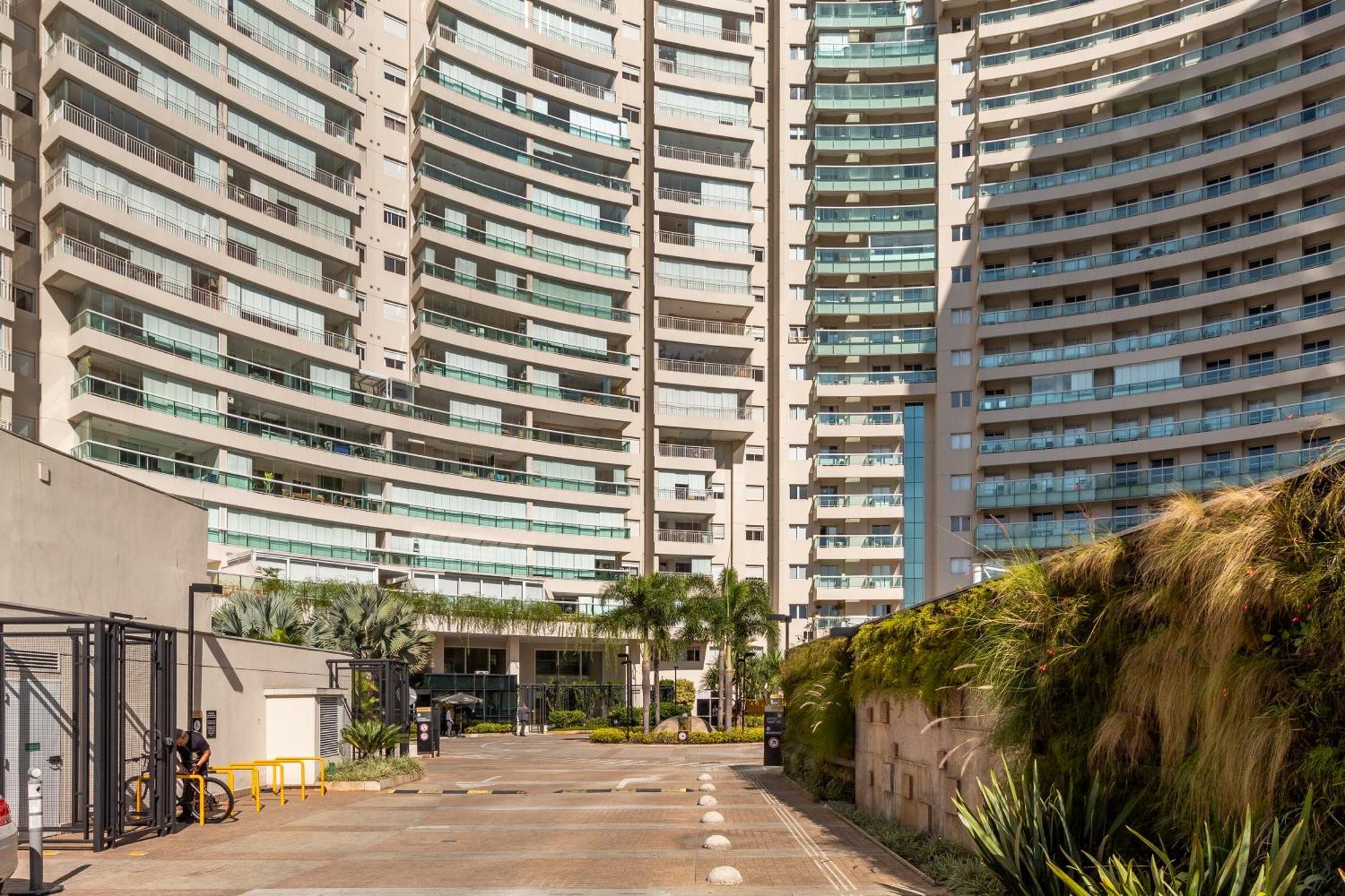 3 Quartos Thera Faria Lima * Sao Paulo